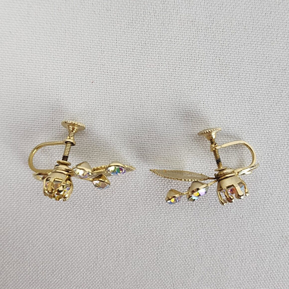 Vintage Gold Tone AB Rhinestone Screw Back Earrings - Picture 3 of 6